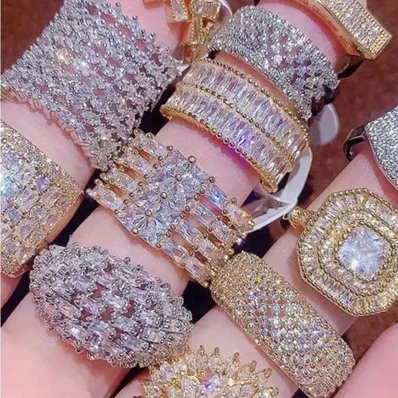 COPY - - Mystery jewelry box make an offer